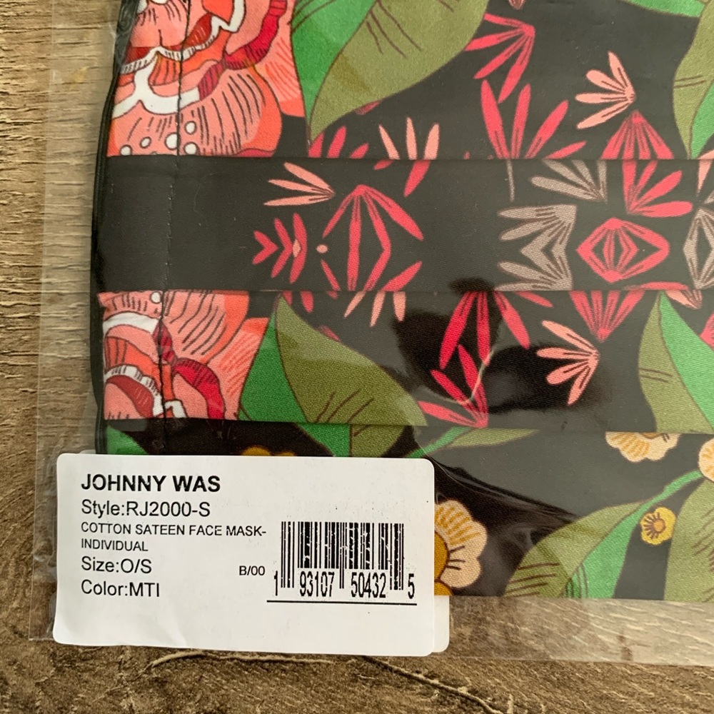 Johnny Was Floral Cotton Face Mask - Picture 3 of 5